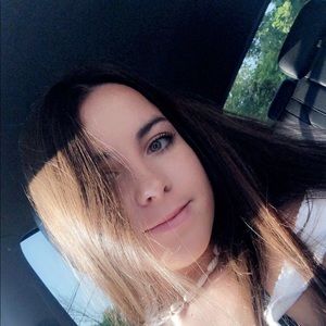 Meet your Posher, Joanna